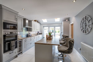 Photo 11- click for photo gallery